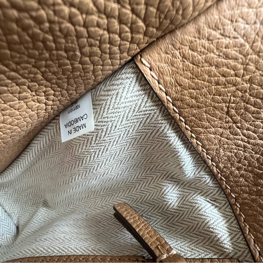Tory Burch Britten Satchel - Picture 16 of 16